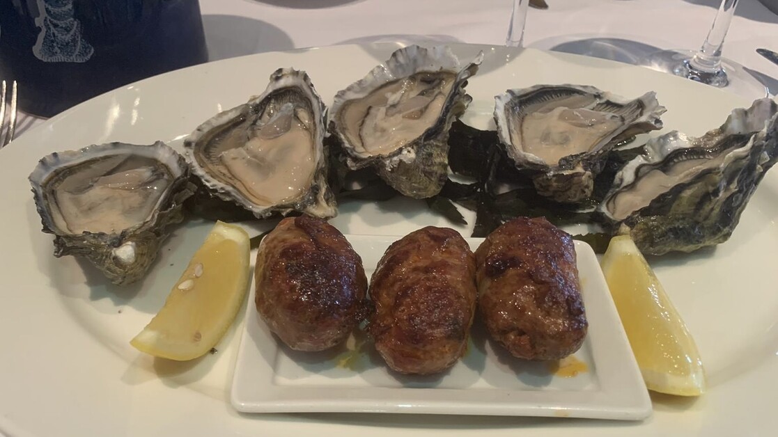 Lee Ness Presents His essential guide to the best food In Padstow And The Surrounding Area From Its Most Famous Chefs.